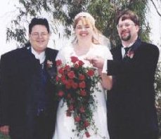 [picture of Dave Lyons, Sarah Lyons, Tom]